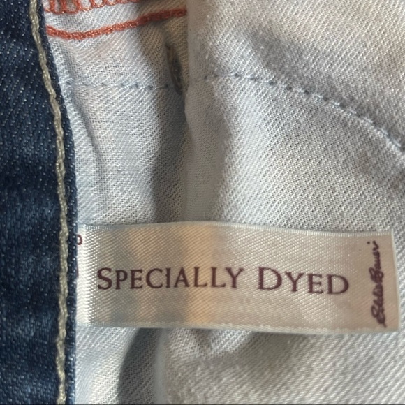Eddie Bauer Natural Fit Bootcut Specially Dyed Mid Rise Creased Blue Den… - Picture 12 of 15